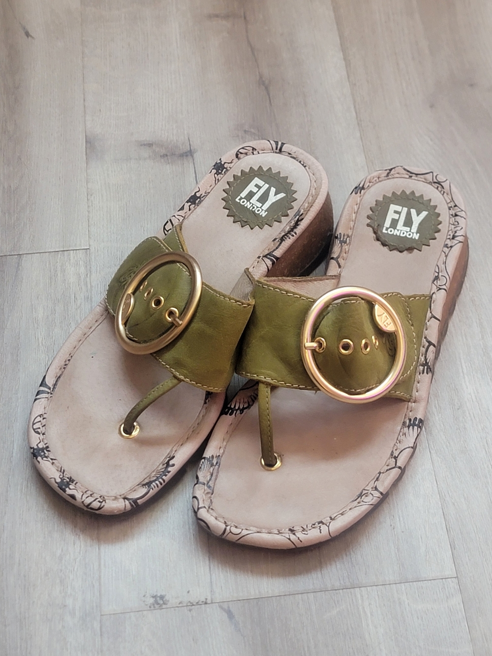 Fly London Trim Leather Wedge Sandals Olive Green Size EU 38